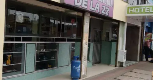 CASA COMERCIAL DE LA 22 ARMENIA CASA COMERCIAL DE LA 22 ARMENIA